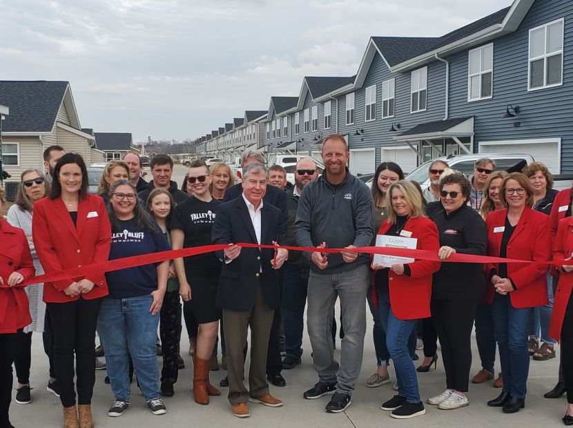 Ribbon cutting at Valley Bluff